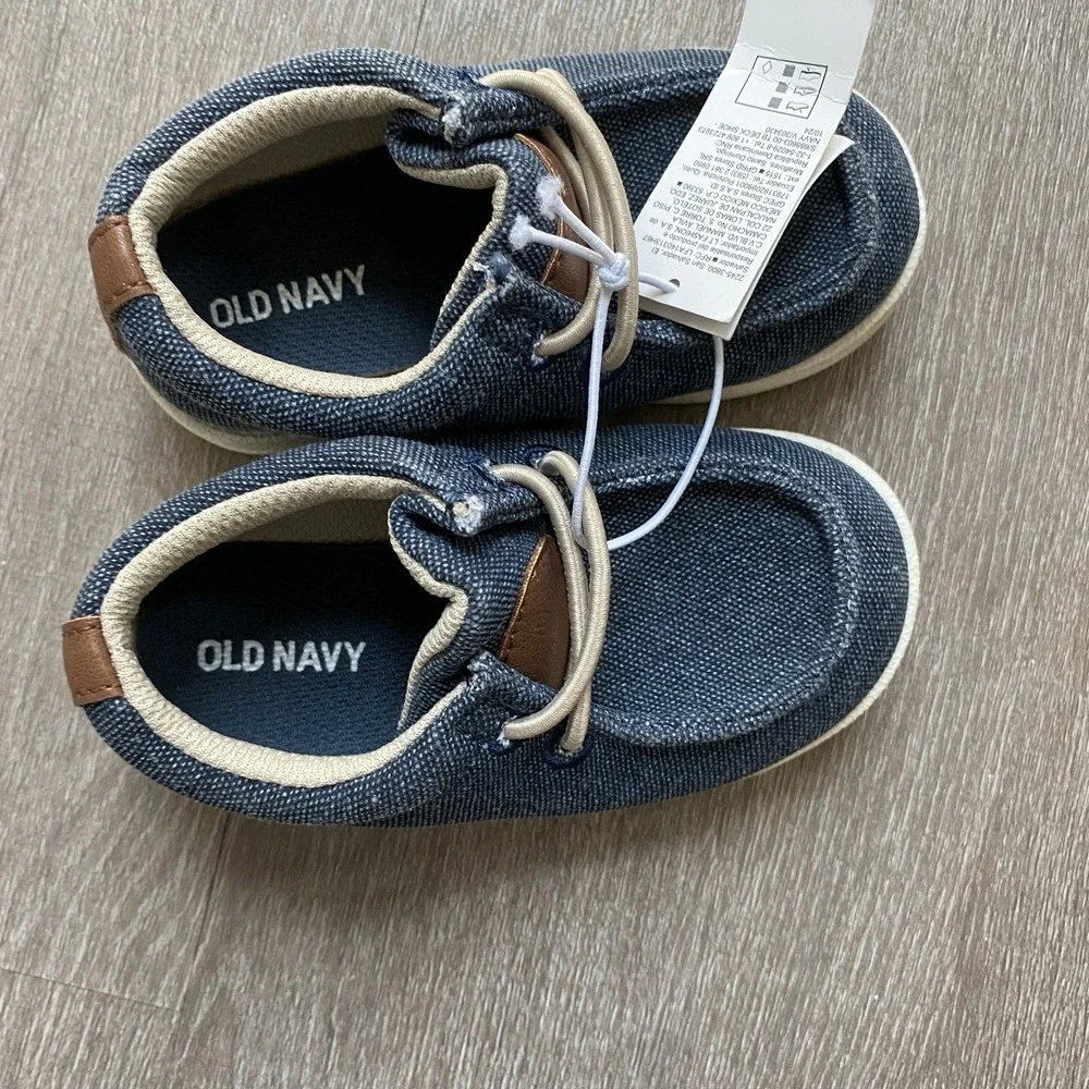 Old Navy‎ Slip-On Deck Shoes Baby Toddler Size 6 1461